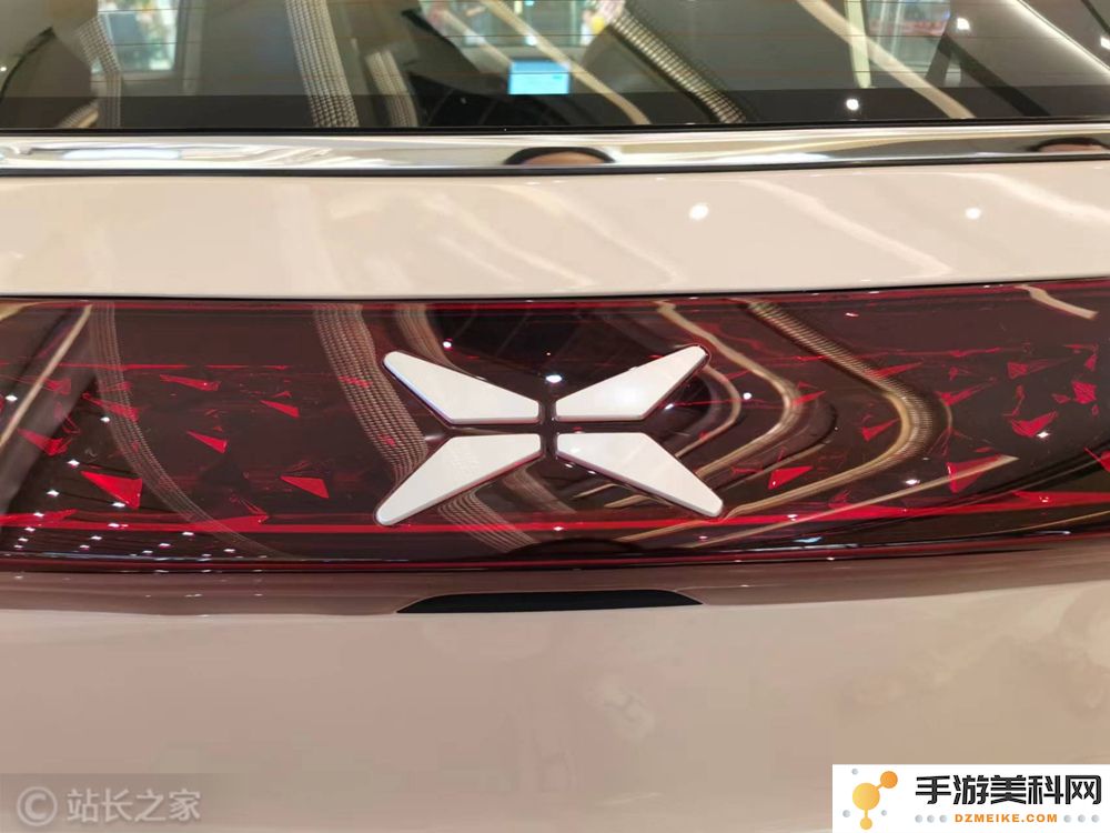 小鹏汽车推出新一代物理大模型，坚定打造AI智能汽车公司的发展定位